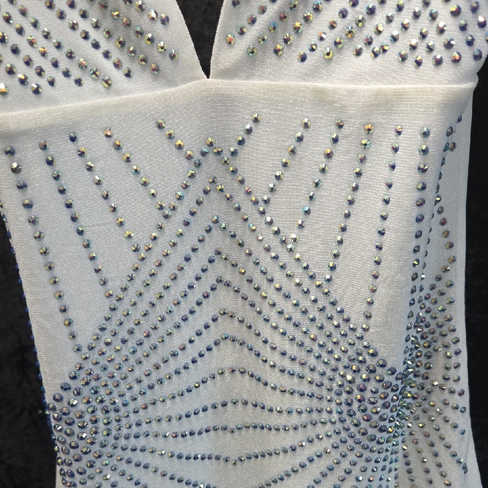 Banjul White Bodycon Fit With Rhinestone Pattern. XS - Picture 5 of 15